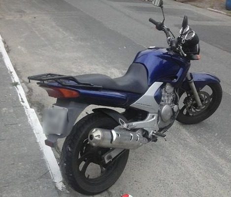 Motocicleta furtada em Balneário Camboriú é recuperada no Bairro dos Municípios