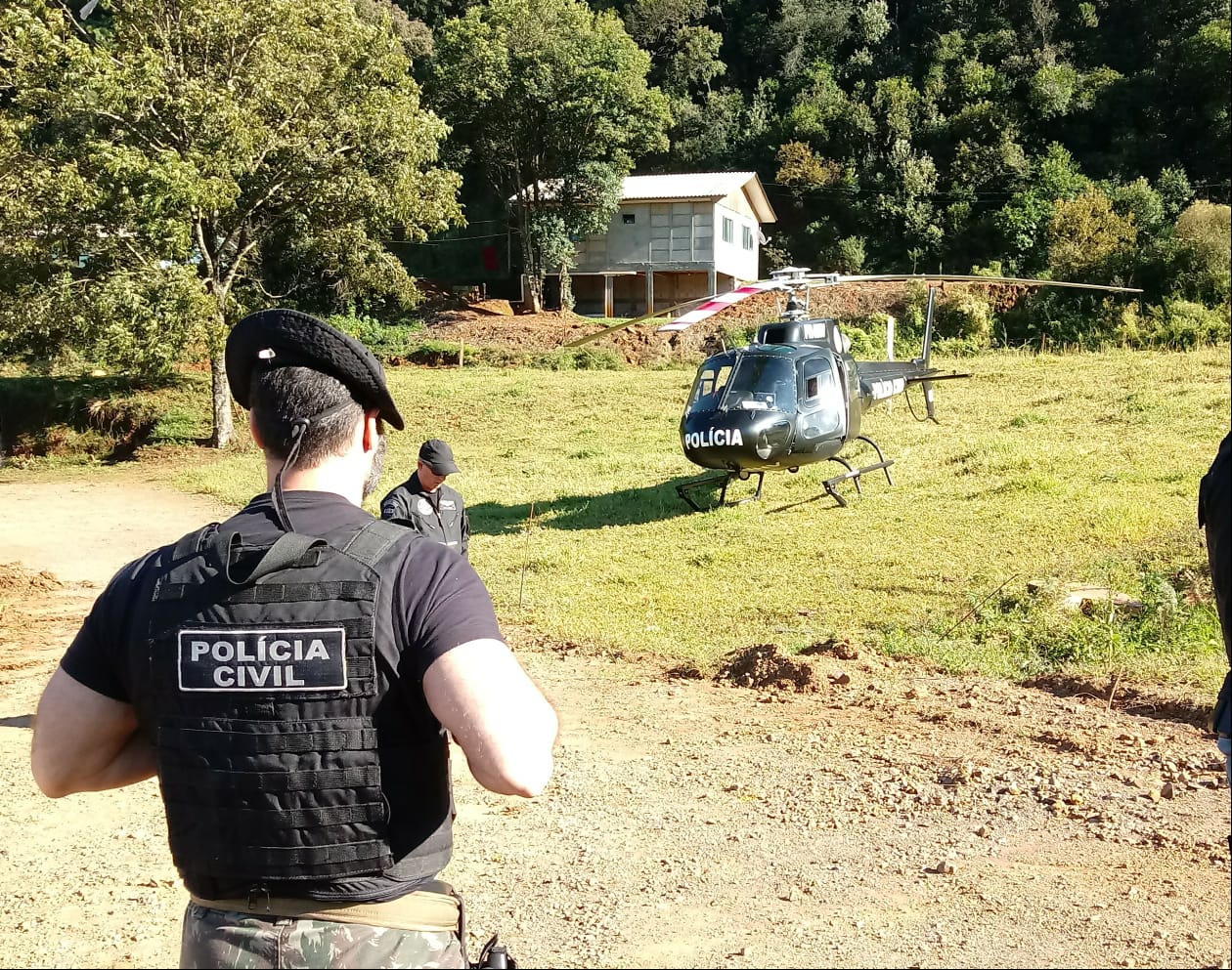 Três assaltantes são baleados em confronto com a polícia em Catanduvas