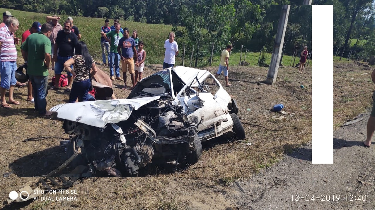 Motorista de Kadett morre após colidir em dois carros em Ituporanga