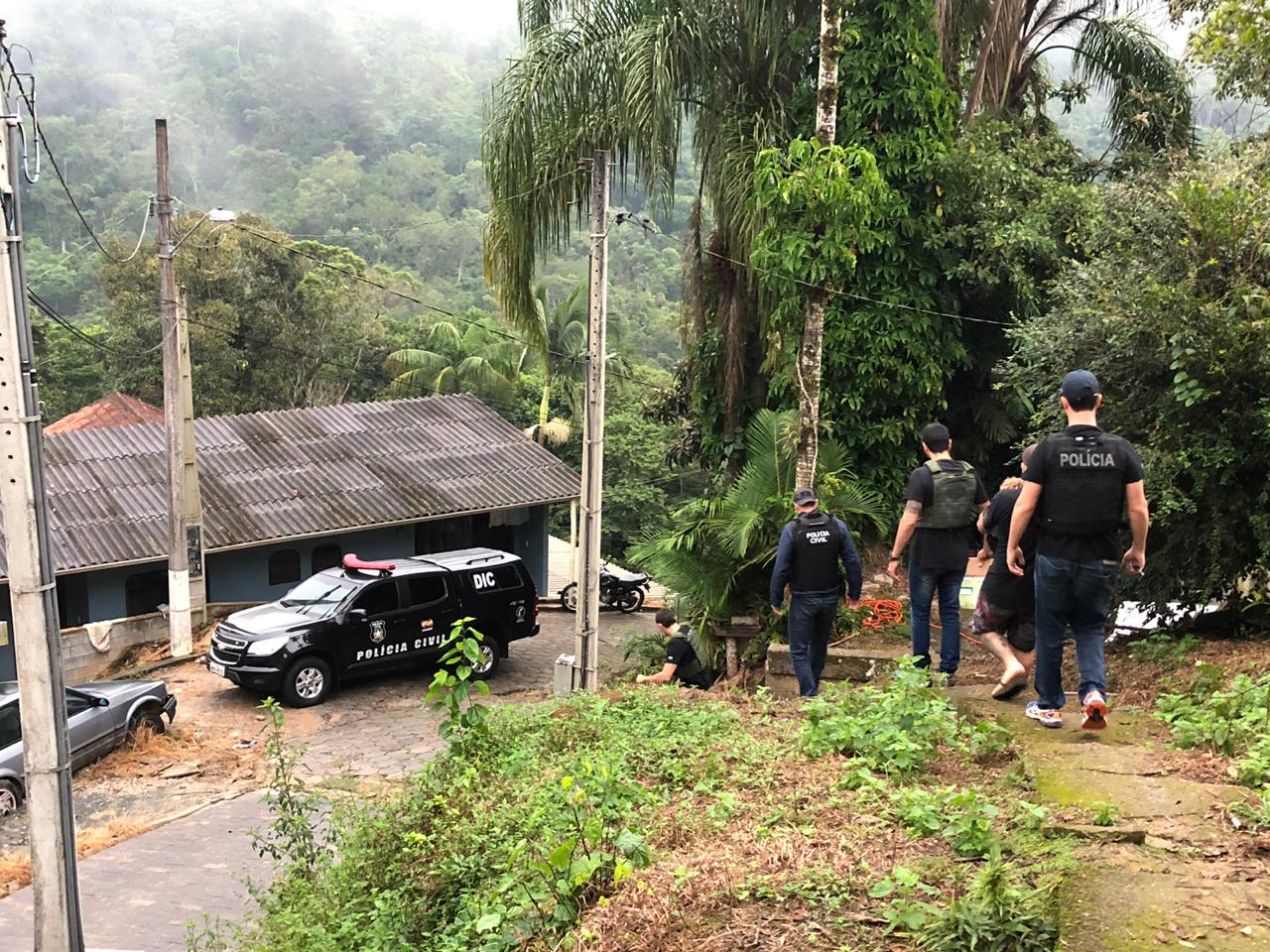 Policiais de todo o país buscam foragidos