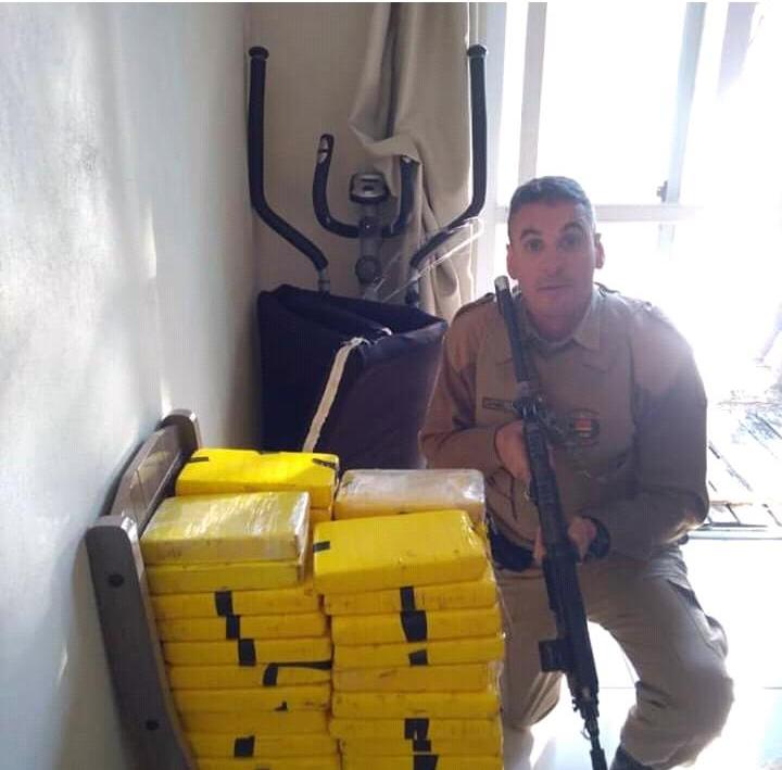 Líder do tráfico de drogas no Mocotó, Florianópolis, é capturado em Imaruí