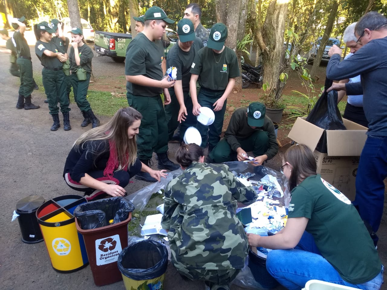 Polícia Ambiental de Chapecó implanta lixo zero
