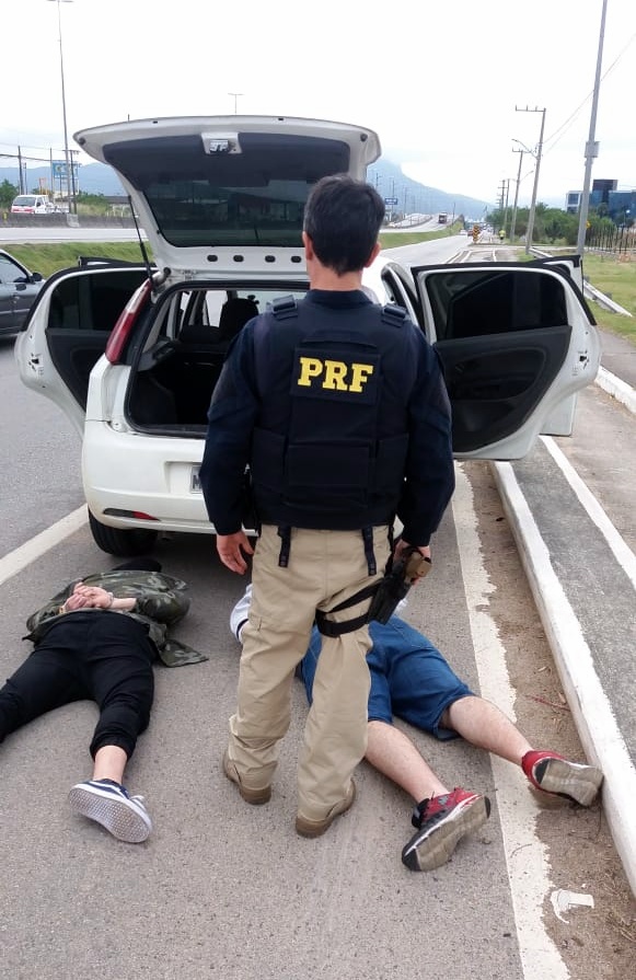 Ladrões que assaltaram Correios em Jaguaruna são presos em Palhoça