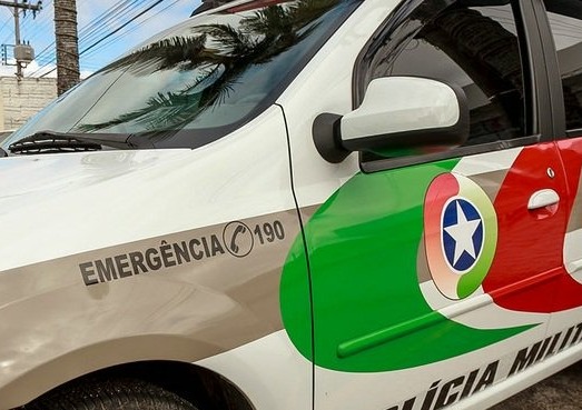 Operário  é assassinado nos Ingleses, Florianópolis, ao ser confundido com um PM