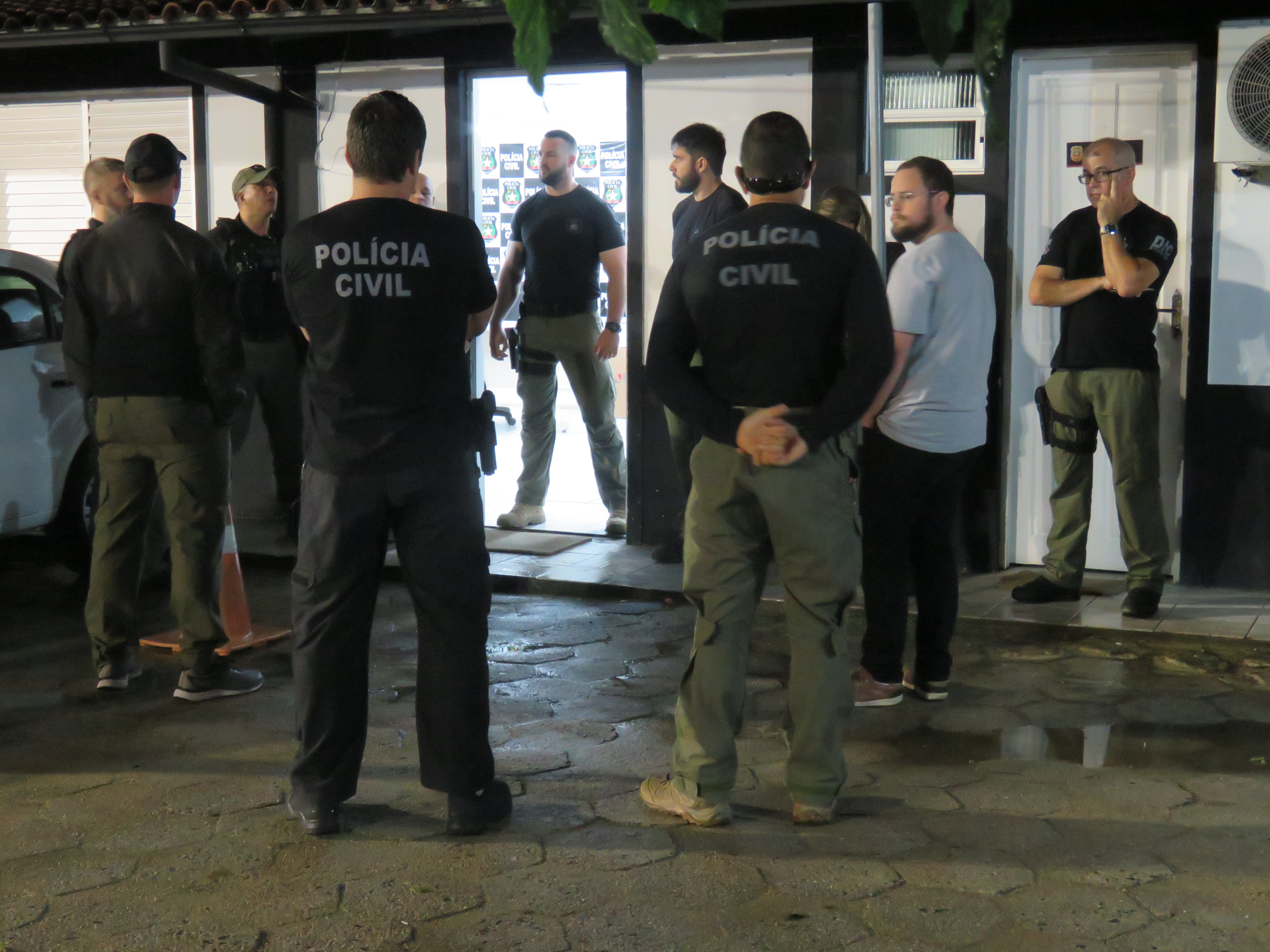 Quadrilha que roubava carros em Palhoça é presa em Joinville