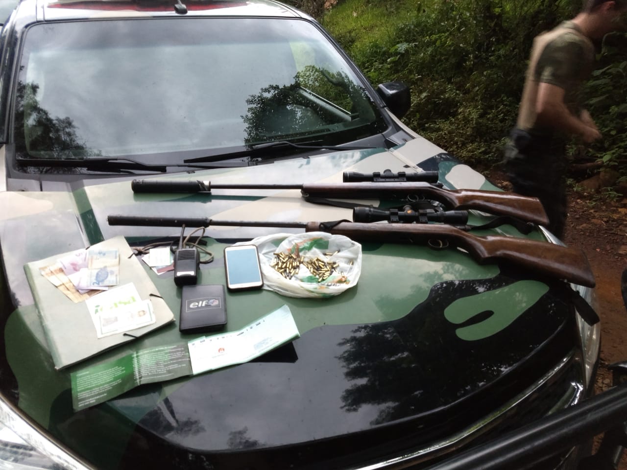 Polícia apreende rifles com silenciadores e luneta em Concórdia