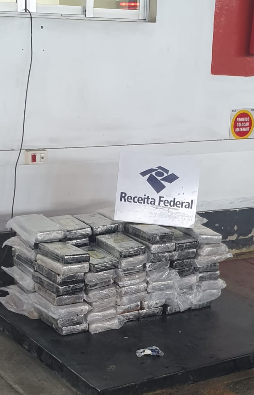Receita Federal apreende mais uma carga de cocaína no Porto de Itajaí