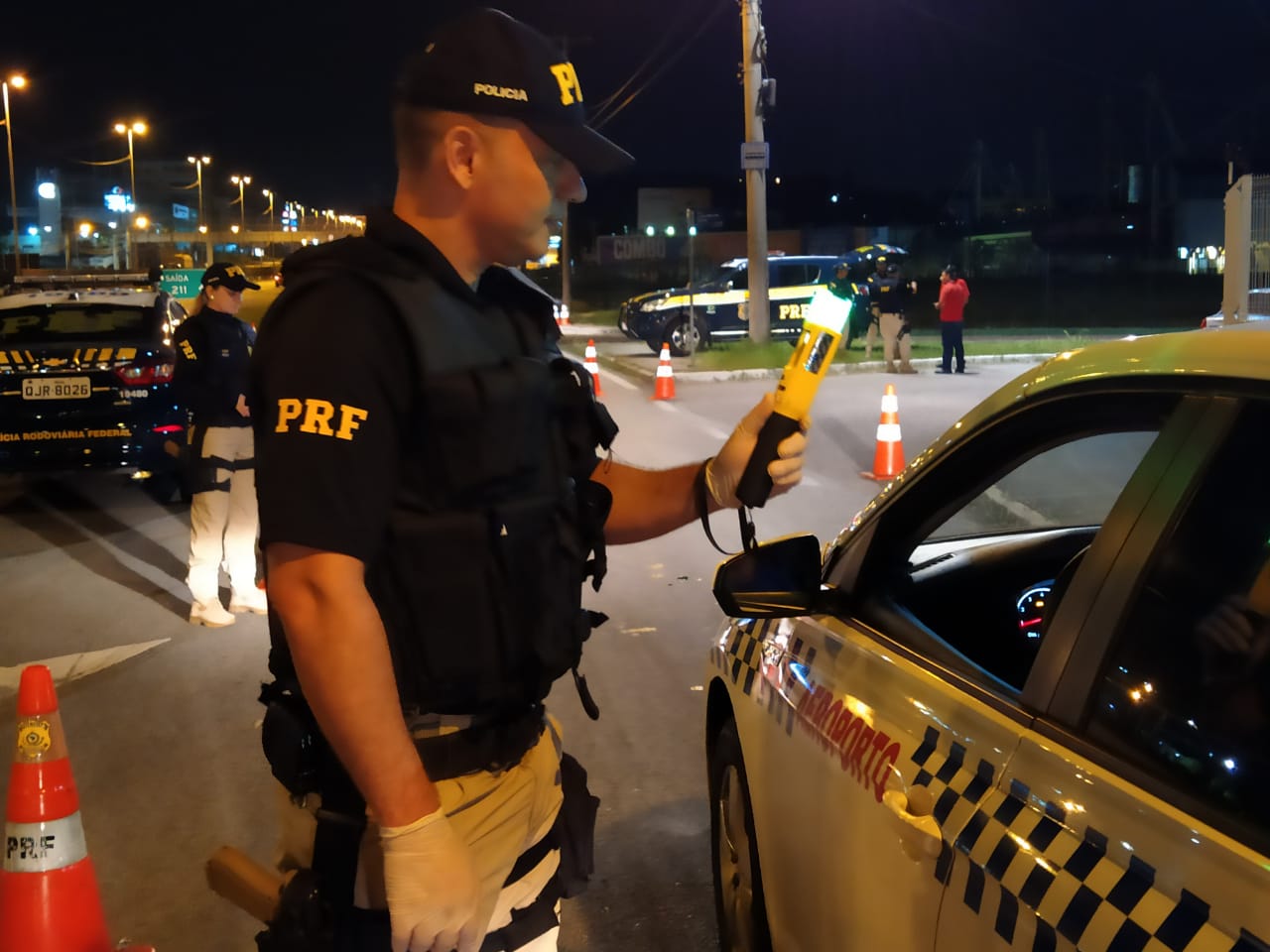 Polícia Rodoviária Federal intensifica blitz da Lei Seca no Carnaval