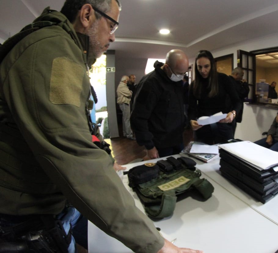 Ladrões de chocolates começam a ser presos em SC e PR