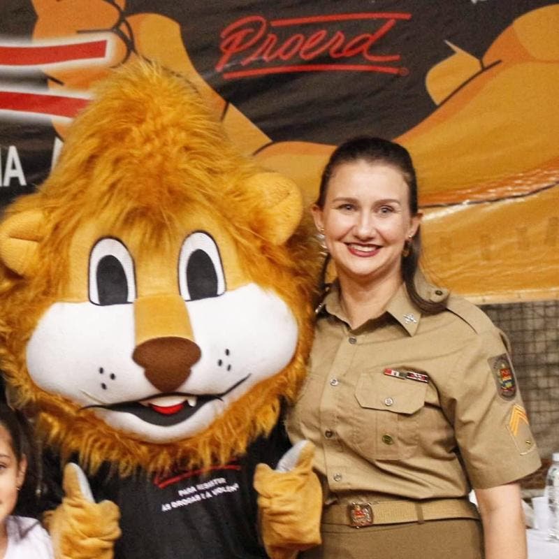 Policial militar é morta pelo ex-marido, que se mata