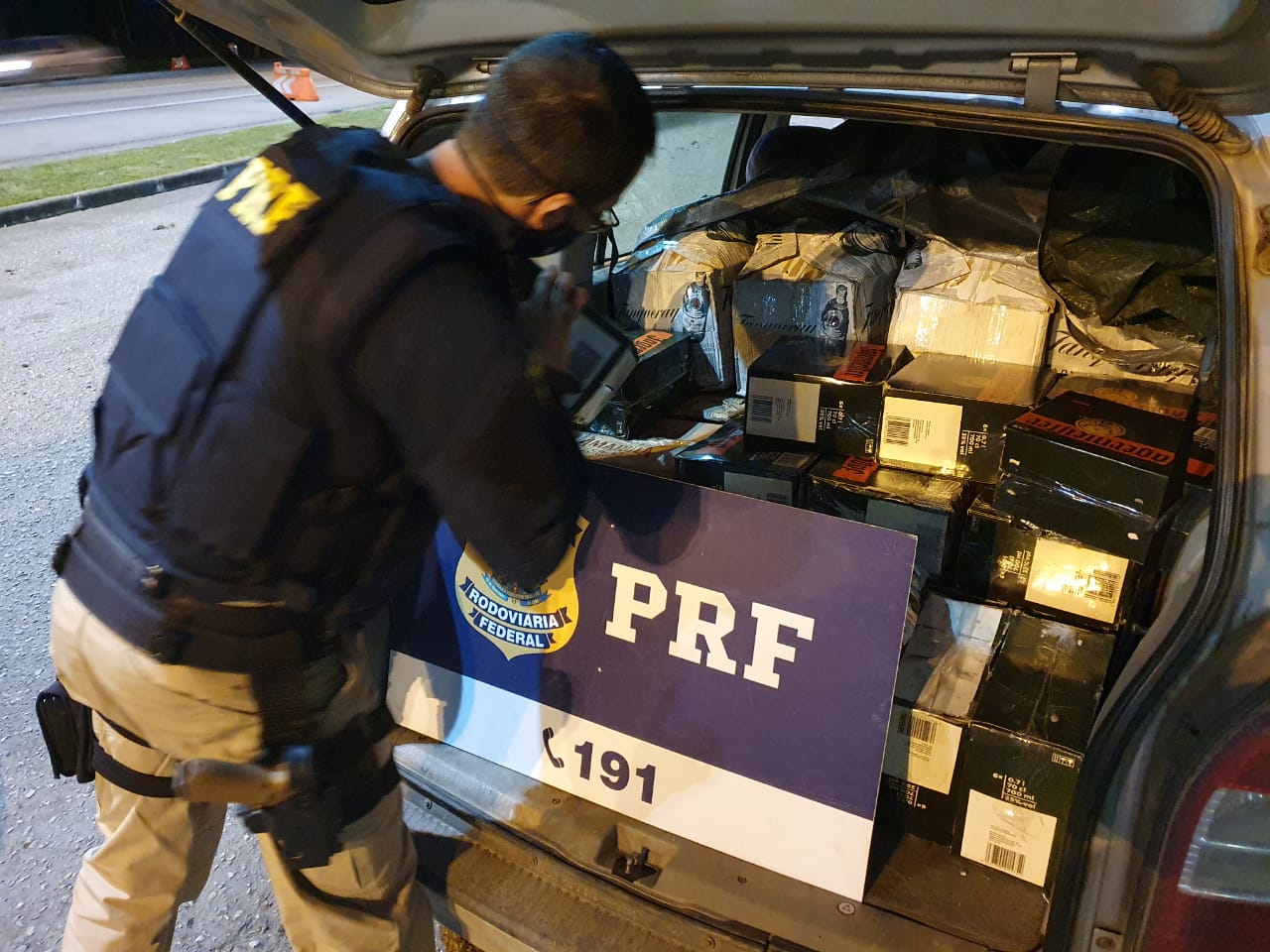 Uísque uruguaio é apreendido em Paulo Lopes, SC