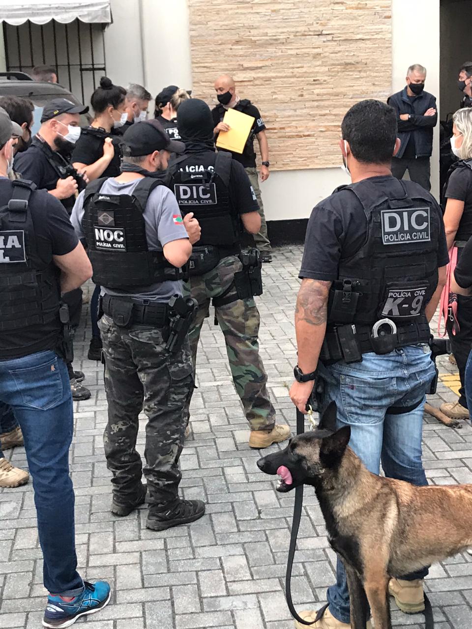 Polícia fecha disque droga em Palhoça