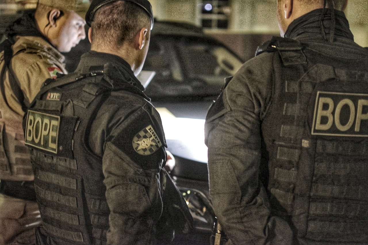 Ação na Mariquinha prende 25 pessoas envolvidas com o tráfico