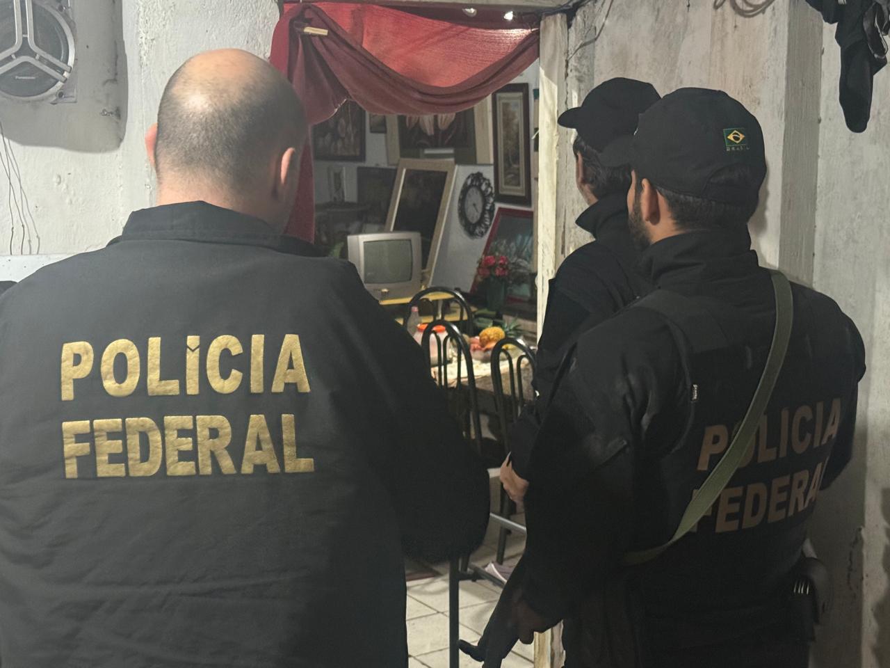 PF prende pedófilo em flagrante
