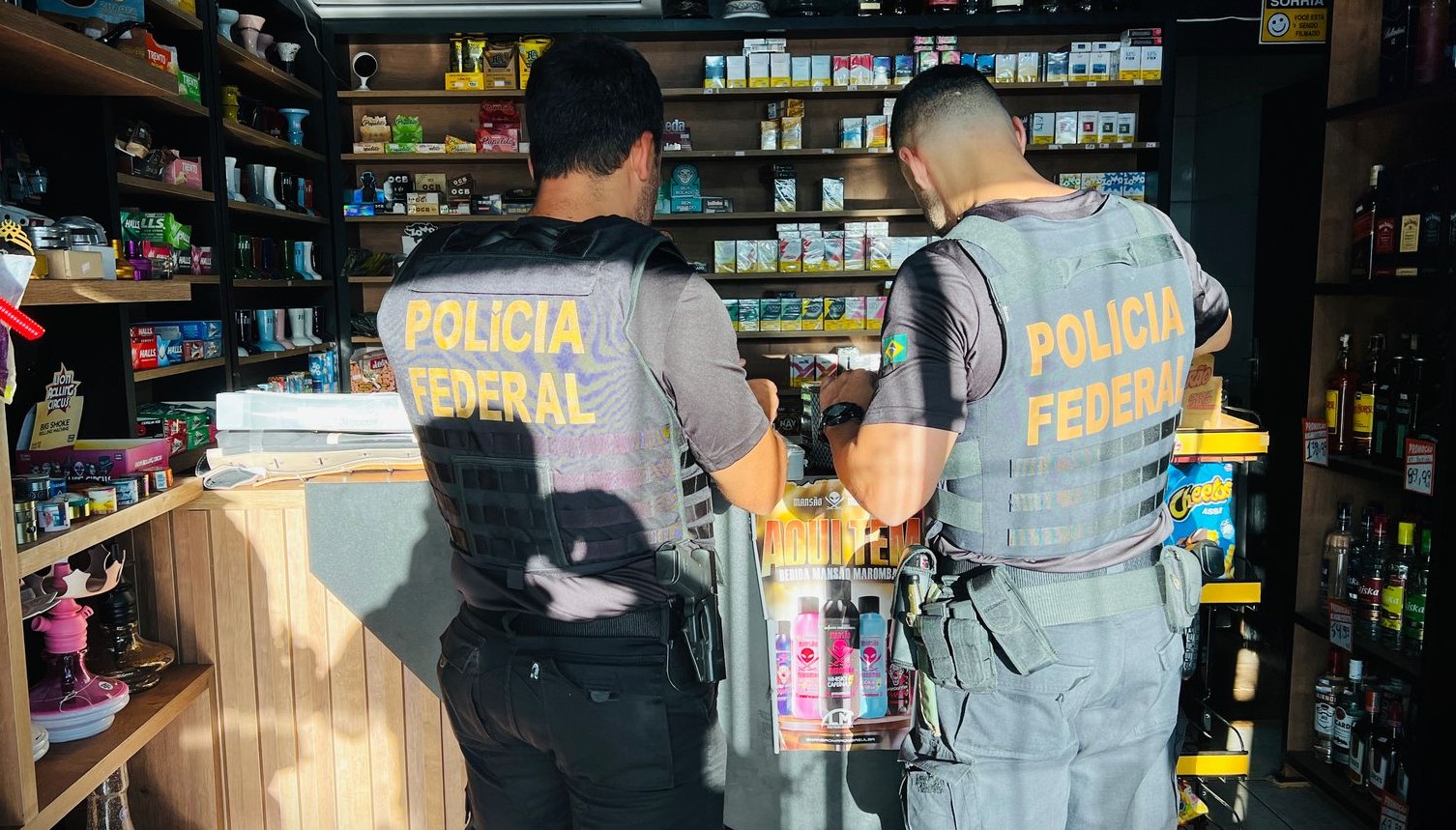 Comerciantes de cigarros eletrônicos são presos em Chapecó